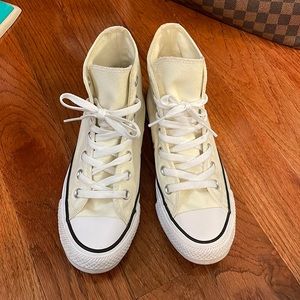 Cream Womens converse Size 5.5